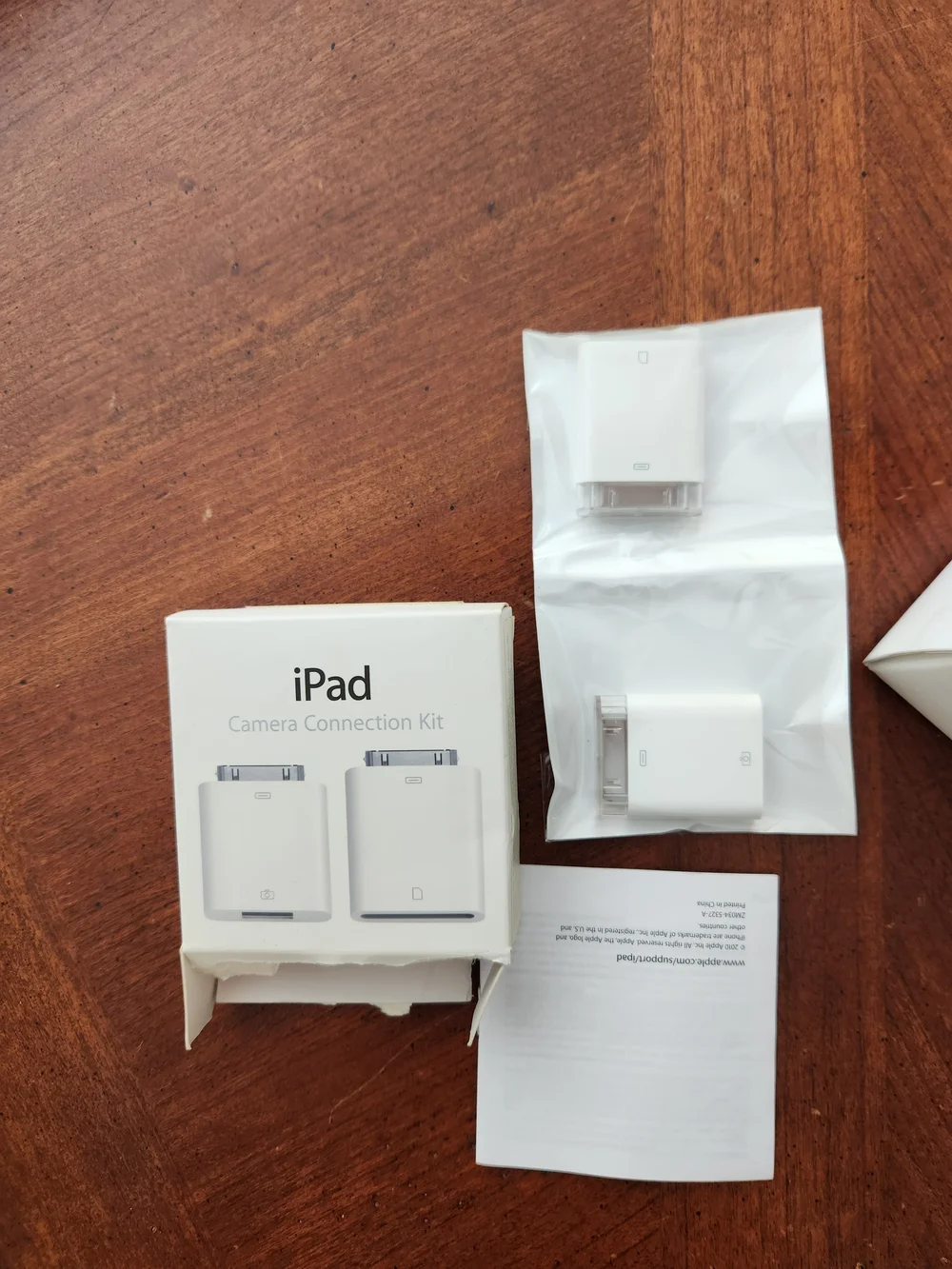 Apple iPad Keyboard Dock - White and Silver